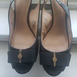 Used Audrey Brooke Fiona Slingback Wedges Sz 10